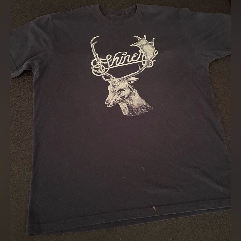 Shiner black band tee w/ elk graphic sz L (?)